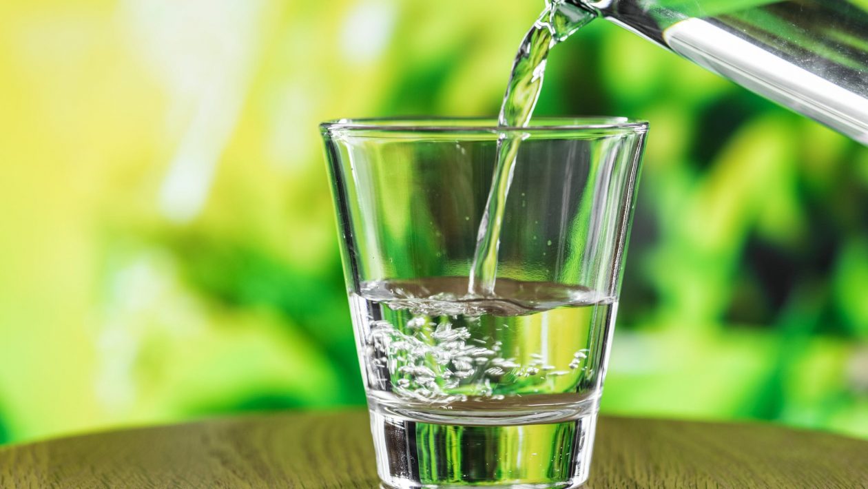 Why Reverse Osmosis Makes Superior Drinking Water